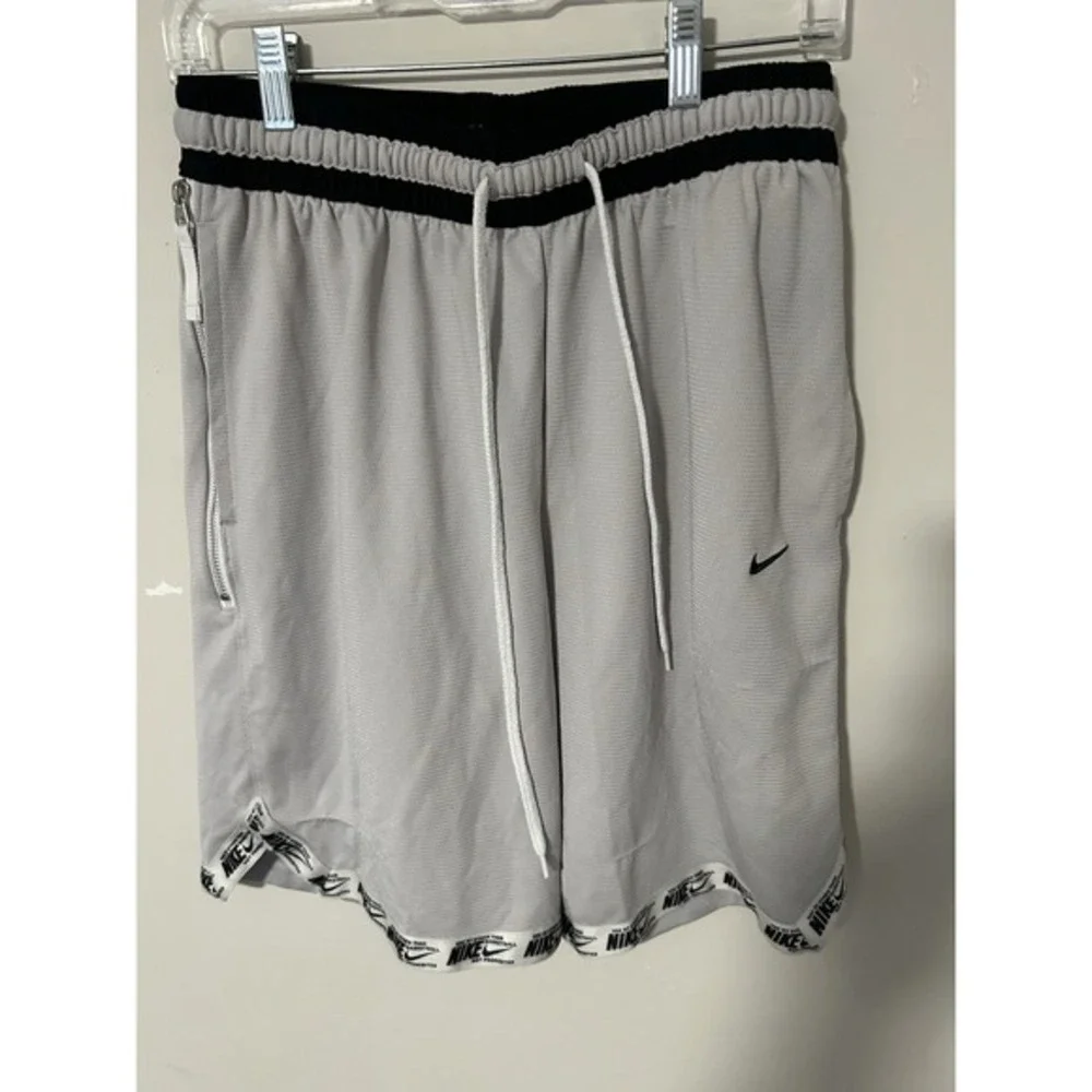 Nike Drifit Shorts Grey‎ Size M